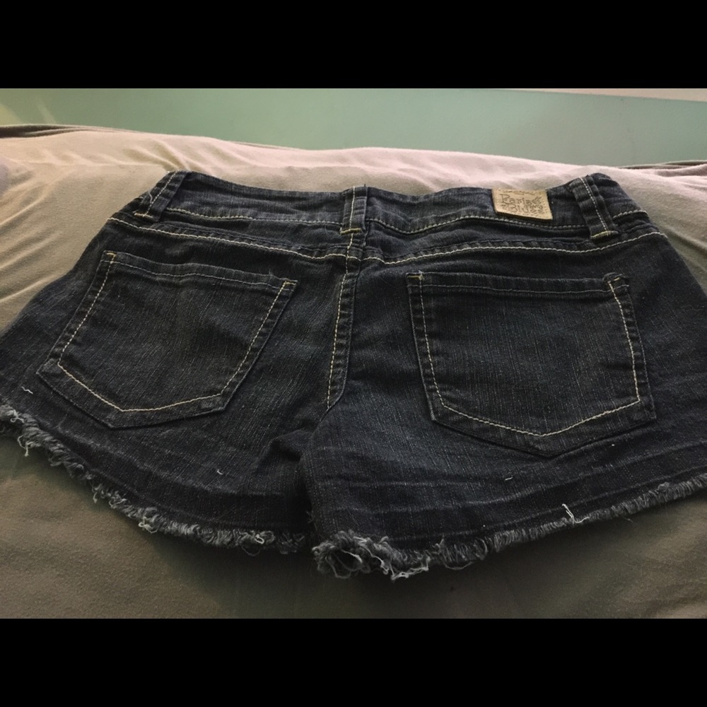 Paris Blue Jean shorts - Picture 2 of 2